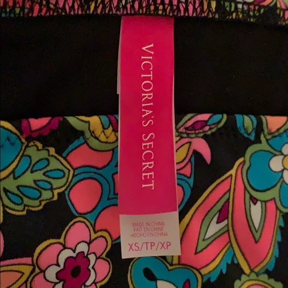 VS swim bottoms - Picture 2 of 3